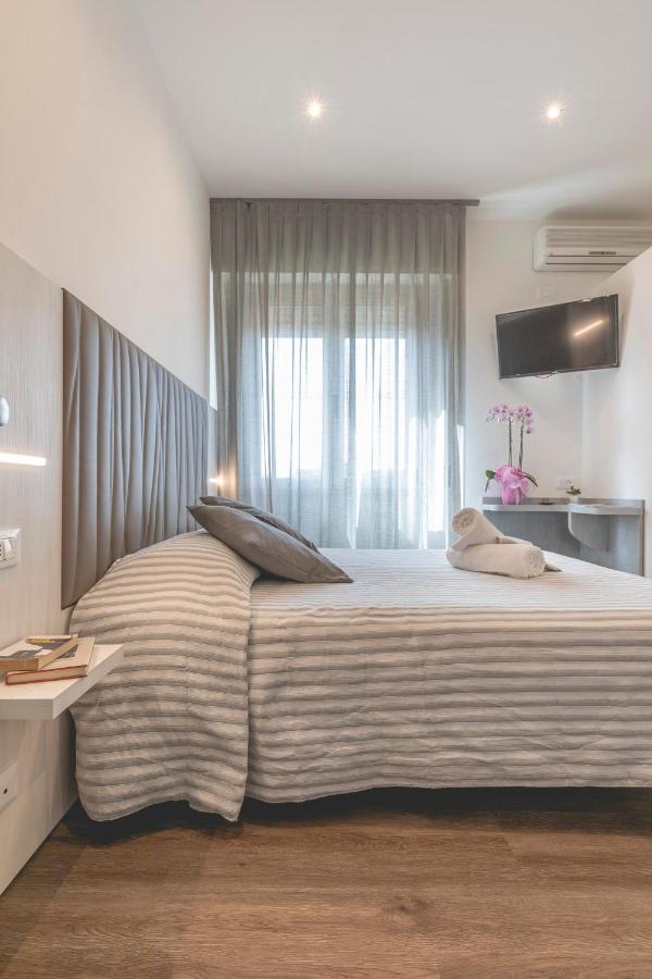 Hotel Loretta & Dependance 3*